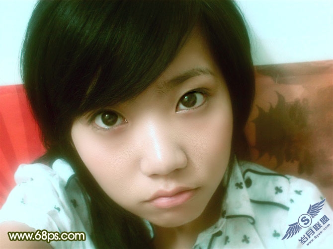 Photoshop为轻微偏蓝的人物照片磨皮及美化