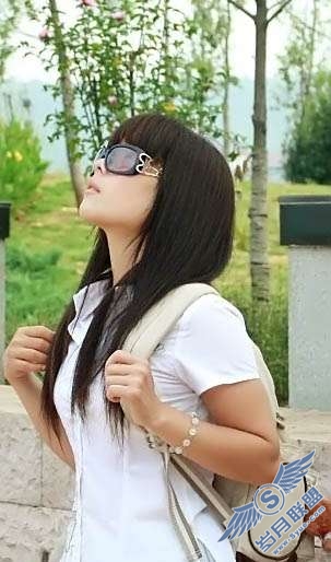 Photoshop照片处理:调色出外景照柔和的中性色美女【图】_