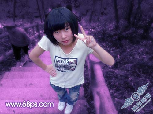 Photoshop调出可爱MM照片梦幻紫色调
