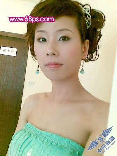 Photoshop照片处理:调出淡红质感肤色人物照片【图】_