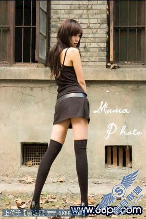 Photoshop调出美女的怀旧深蓝色