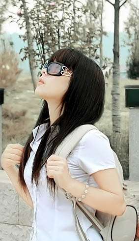 Photoshop照片处理:调色出外景照柔和的中性色美女【图】_