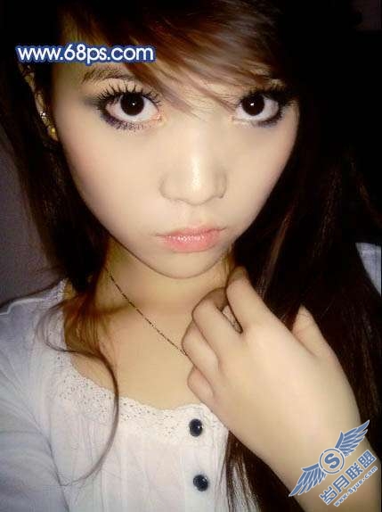 Photoshop照片处理:给偏暗的<a href=http://www.syue.com/Digital/Mobile/ target=_blank class=infotextkey>手机</a>照片人物美白【图】_
