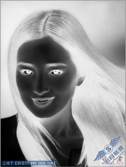 Photoshop把照片转为黑白素描画 Photoshop把照片转为黑白素描画