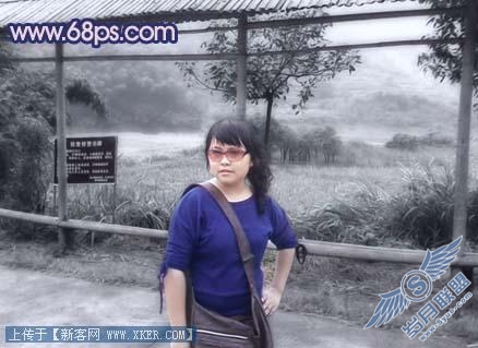 Lab模式下调出照片柔美的淡灰色