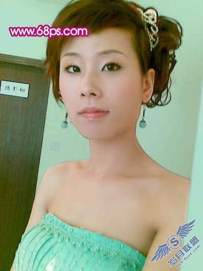 Photoshop照片处理:调出淡红质感肤色人物照片【图】_