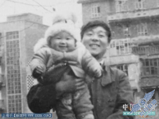 Photoshop基础教程:无痕修复旧照片技巧