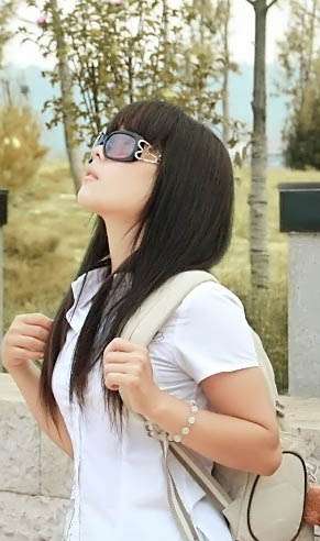 Photoshop照片处理:调色出外景照柔和的中性色美女【图】_
