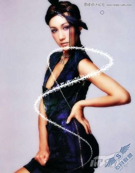 photoshop照片处理：制作绚丽环绕美女的光环效果_