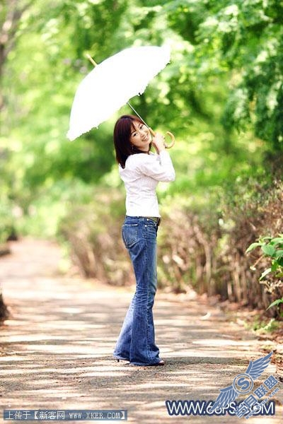 Photoshop调出照片的流行怀旧非主流色调