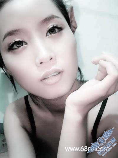 Photoshop照片处理:调出严重偏色照片淡红的中性色【图】_