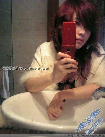 Photoshop制作<a href=http://www.syue.com/Digital/Mobile/ target=_blank class=infotextkey>手机</a>照片的颓废风格