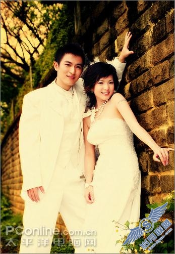 PhotoShop教程:处理情侣照片为旧风格卷轴特效