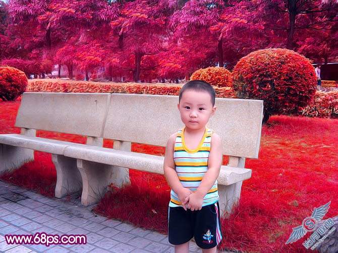 Photoshop调出儿童照片可爱的红紫色