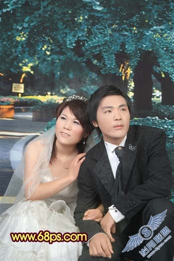 Photoshop打造华丽的金色婚片