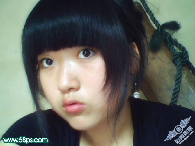 Photoshop调出人物照片柔美的灰调黄绿色