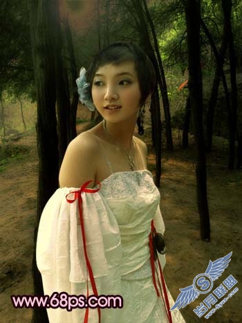 Photoshop调出偏黄照片鲜丽的红色调