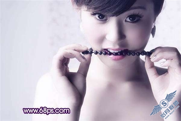 Photoshop照片处理:调色出紫灰色的人物照片【图】_