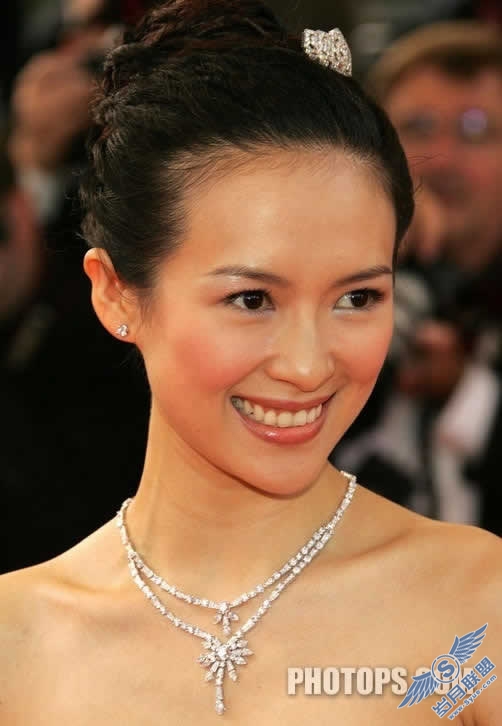 Photoshop用数字化正确调整章子怡皮肤
