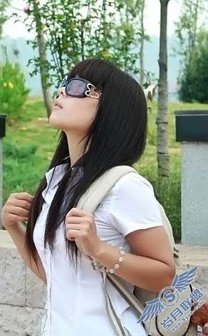 Photoshop照片处理:调色出外景照柔和的中性色美女【图】_