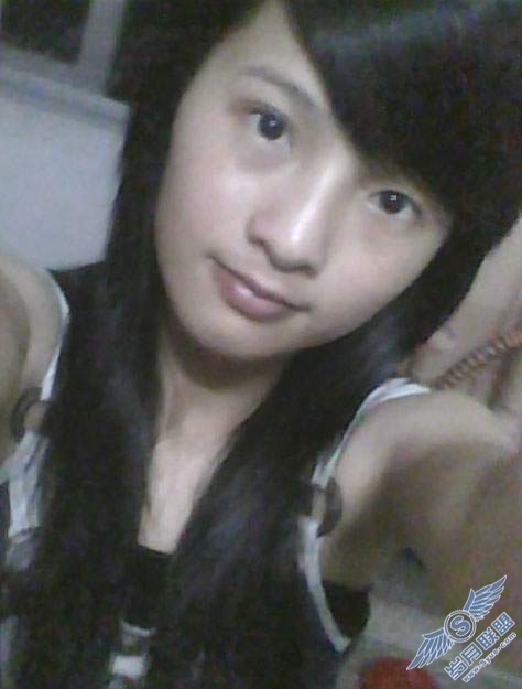 Photoshop修复模糊杂色的<a href=http://www.syue.com/Digital/Mobile/ target=_blank class=infotextkey>手机</a>图片