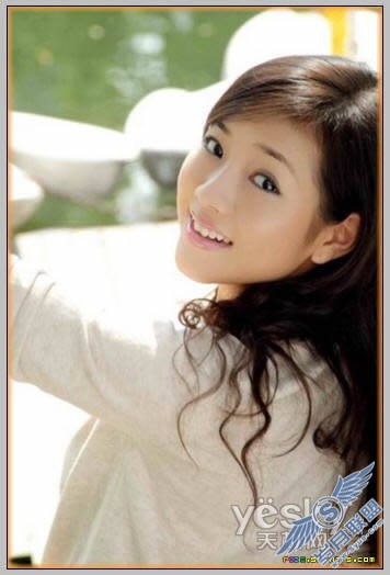 Photoshop照片处理:简单为MM做美白和装饰效果