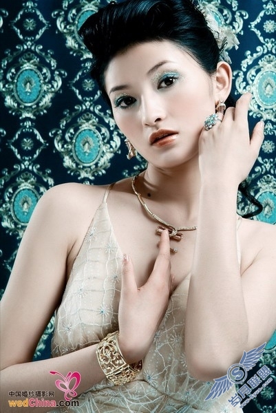 Photoshop修复<a href=http://www.syue.com/Digital/ target=_blank class=infotextkey>数码</a>照片肤色实用方法