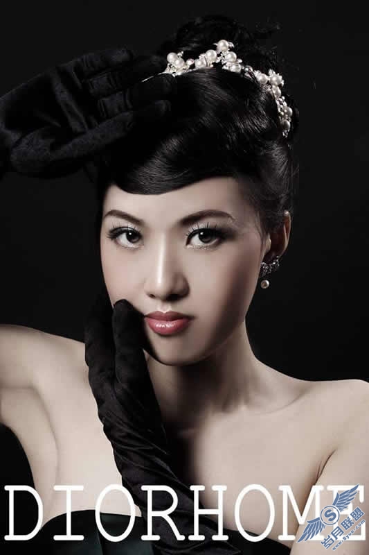 Photoshop制作美女苍白皮肤教程