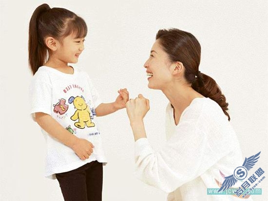 Photoshop教程:创意设计制作母女情深贺卡