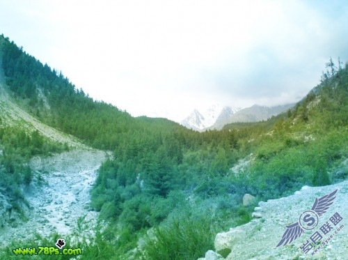 Photoshop合成教程:黑暗迷雾山城