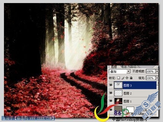 Photoshop打造暗红森林梦幻风景效果