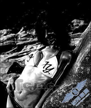Photoshop制作夏日阳光下的性感MM