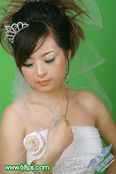 Photoshop照片处理:让偏灰的婚片再现光彩【图】_新客网