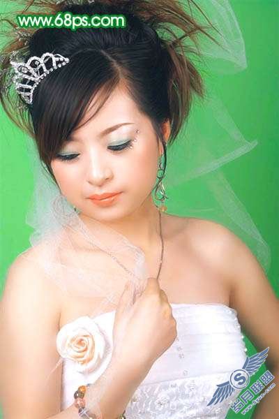 Photoshop照片处理:让偏灰的婚片再现光彩【图】_新客网