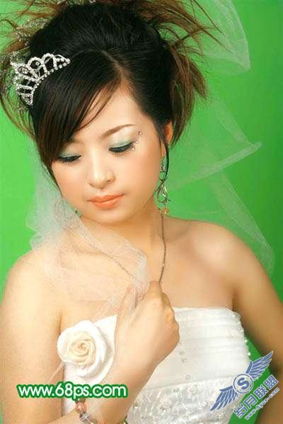 Photoshop照片处理:让偏灰的婚片再现光彩【图】_新客网
