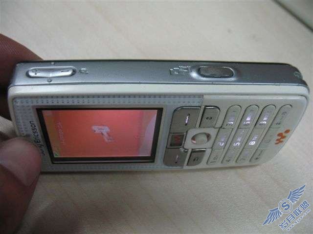 索尼爱立信k750c/w800双剑合璧【图】_新客网