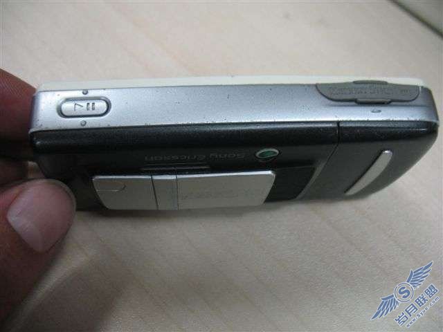 索尼爱立信k750c/w800双剑合璧【图】_新客网