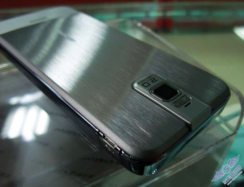 联想P50智音<a href=http://www.syue.com/Digital/Mobile/ target=_blank class=infotextkey>手机</a>量产版简评【图】_