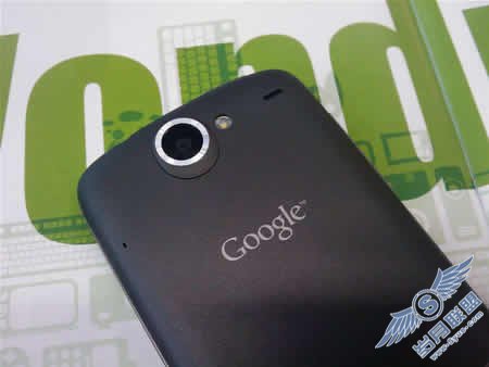 HTC开年大作谷歌Nexus One 真正比肩HD2的Android<a href=http://www.syue.com/Digital/Mobile/ target=_blank class=infotextkey>手机</a>【图】_