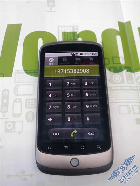 HTC开年大作谷歌Nexus One 真正比肩HD2的Android<a href=http://www.syue.com/Digital/Mobile/ target=_blank class=infotextkey>手机</a>【图】_