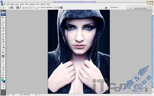 Photoshop制作另类激光电流