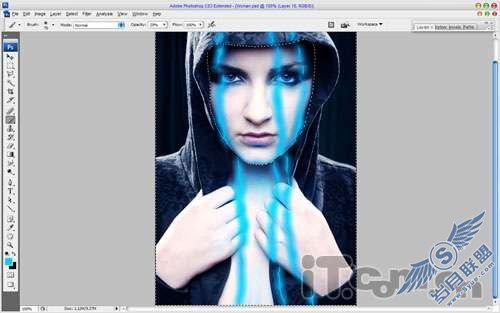 Photoshop制作另类激光电流