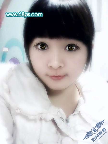 Photoshop把模糊<a href=http://www.syue.com/Digital/Mobile/ target=_blank class=infotextkey>手机</a>照片制成清晰的手绘效果