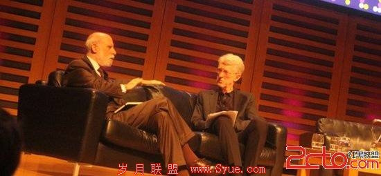 互联网先锋瑟夫眼中的网络隐私和谷歌眼镜