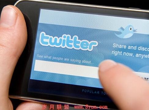 Twitter称允许家人申请删除死者帐号部分内容